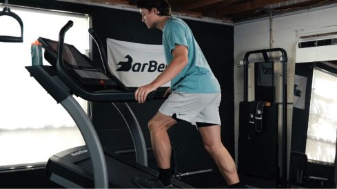 The Best Treadmill Incline Workouts for Climbing to Better Cardio Training